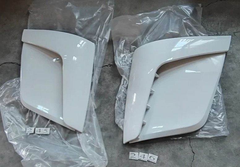 «Обтекатель R Faw J7 5302620B90K БЕЛ» – №1