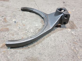 «Стекло противотуманной фары R FAW J7 3732020-2000-C00/E000» – №1