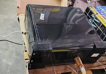 «Бак гидравлический 8х4 J6  69*35*70 153л JH-153b3-B(C)» – №1