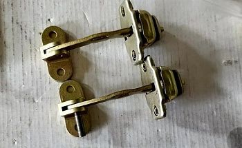 «Ограничитель открытия двери L/R 6106035-AO1/C 6106040-AO1» – №1