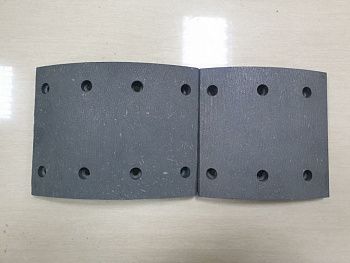 «Накладки передние Faw J7 (больш. 195х180 мал. 150х180)» – №1