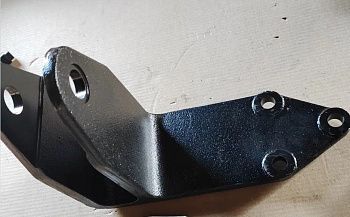 «Кронштейн раздатки L задний FAW 6х6 1801037-733/А» – №1