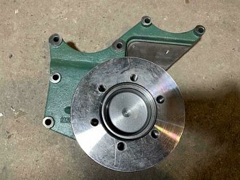 «Кронштейн муфты вентилятора в сборе CA6DM2 1023011-M10-01085» – №1