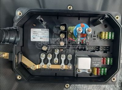 «Блок распределительный в сборе J6 3722150A81W-C00» – №1