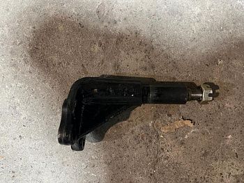 «Кронштейн сошки маятника 3310 8*4 Е5 3003121-88U/A» – №1