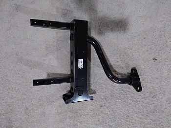 «Кронштейн подножки R FAW J7 5103060-2000/E» – №1