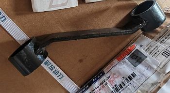 «Натяжная пластина радиатора CA6DM2 1302040-96W» – №1