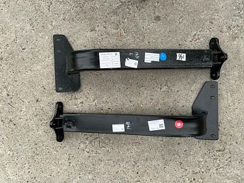 «Кронштейн крепления бампера L 2803645-14B/A (3 отв.) 6х4 Е5» – №1