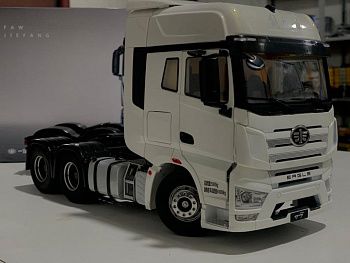 «Модель тягача Faw J7  1:24» – №1