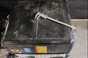 «Бак гидравлический 6х4 J6 69*33*60 JH-120b3-BG 120 л.( под ленты)» – №1