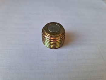 «Пробка картера среднего моста FAW J6 (Внутр. шестигранник) T62104M» – №1