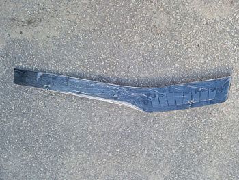 «Накладка декоротивная задка кабины L 5613110-A01» – №1