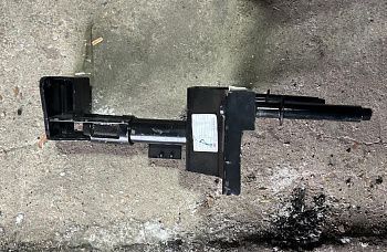 «Кронштейн подножки R Faw J6 Е5 8х4 5103230-13C» – №1