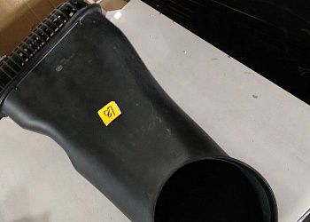 «Воздухозаборник (переходной) FAW J6 2019 1109250-14B/B» – №1