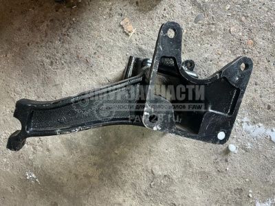 «Кронштейн кабины (ГУРа) FAW J6  3403016-14B/A 6х4» – №1