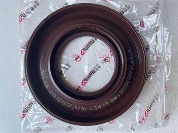 «Сальник задней ступицы Б/Б 84X161X17.8 3104055-A6T/B» – №1